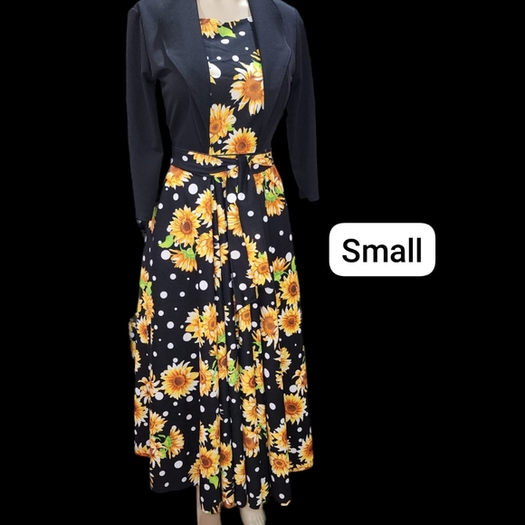 Dresses 👗 - Picture 3 of 7